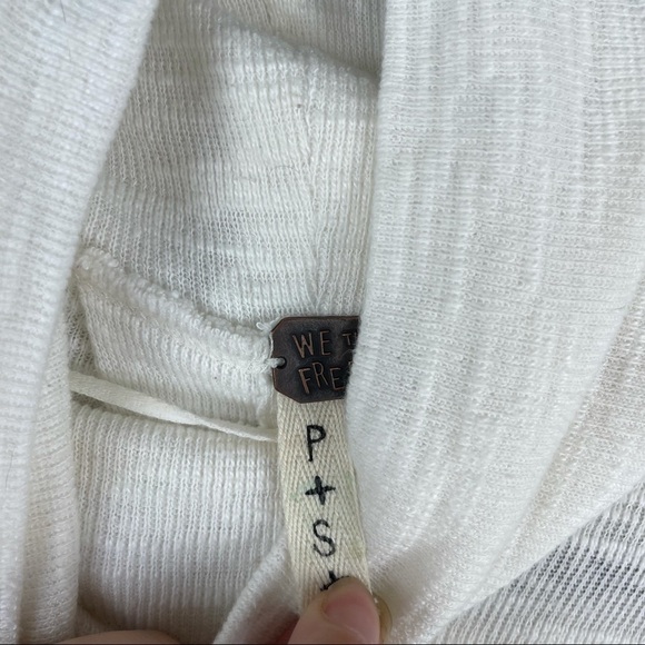 Free People we the free cream top - Picture 4 of 9